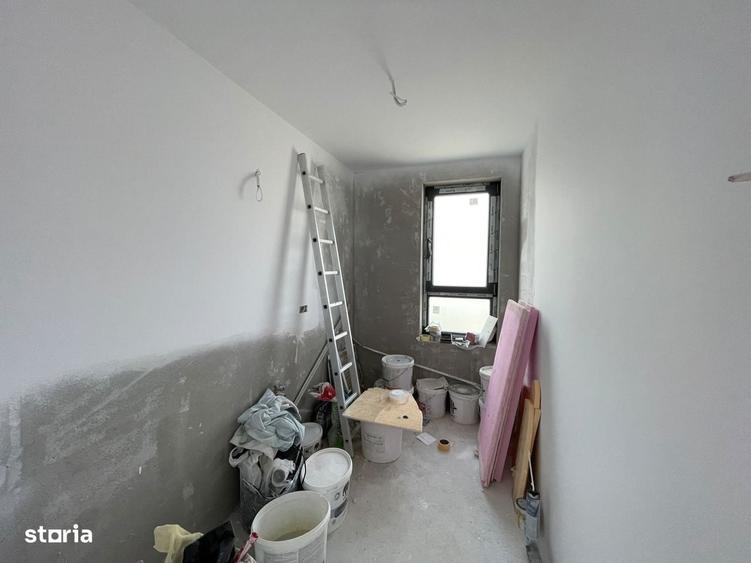 Casă cu 4 camere în Ghiroda