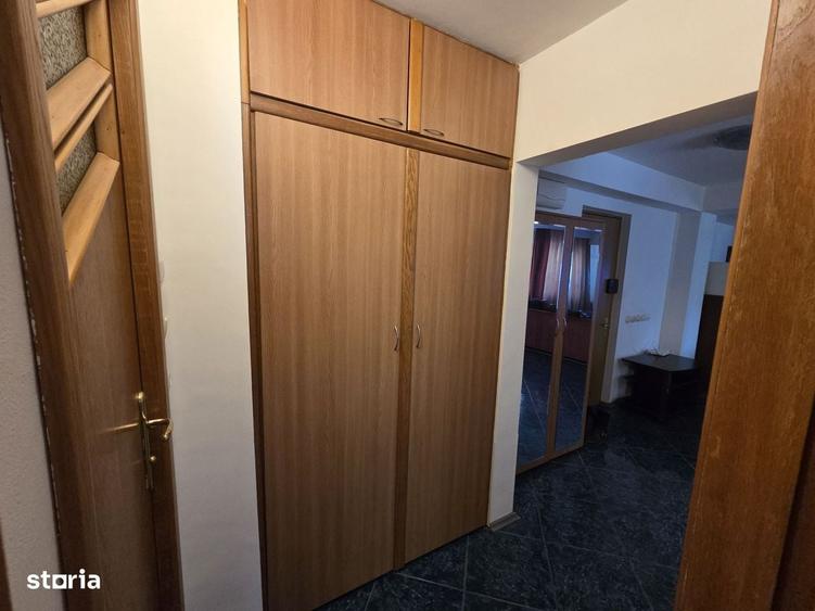 Apartament cu 2 camere în Tei