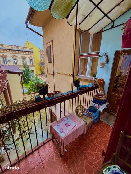 Apartament cu 4 camere în Ultracentral