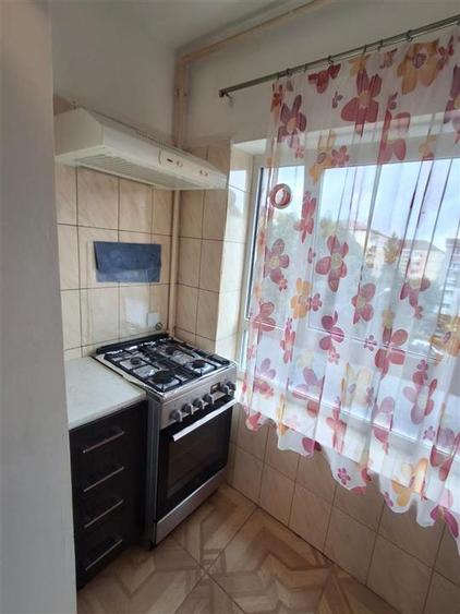 Apartament 2 camere decomandat balcon pivnita zona Terezian - 8