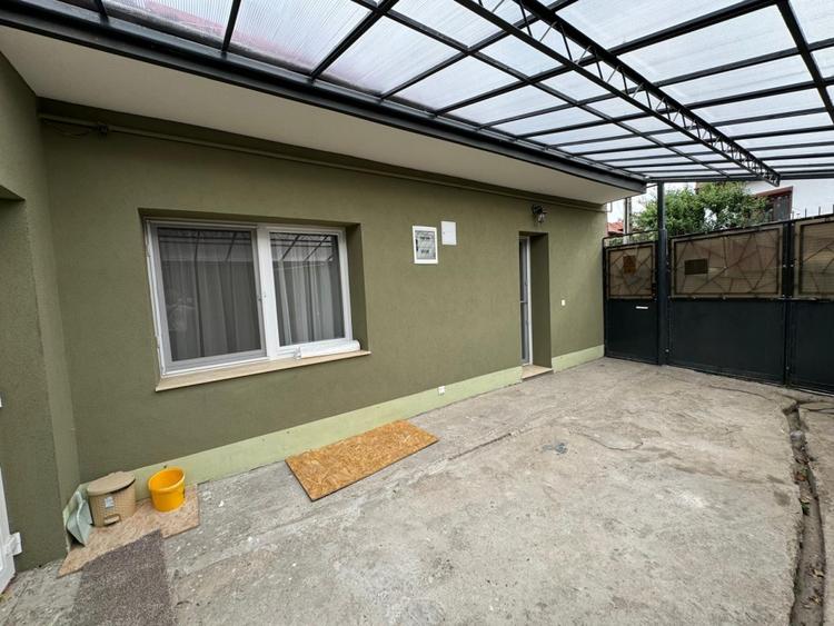 Casă individuală cu 3 camere cu Canalizare în Gruia