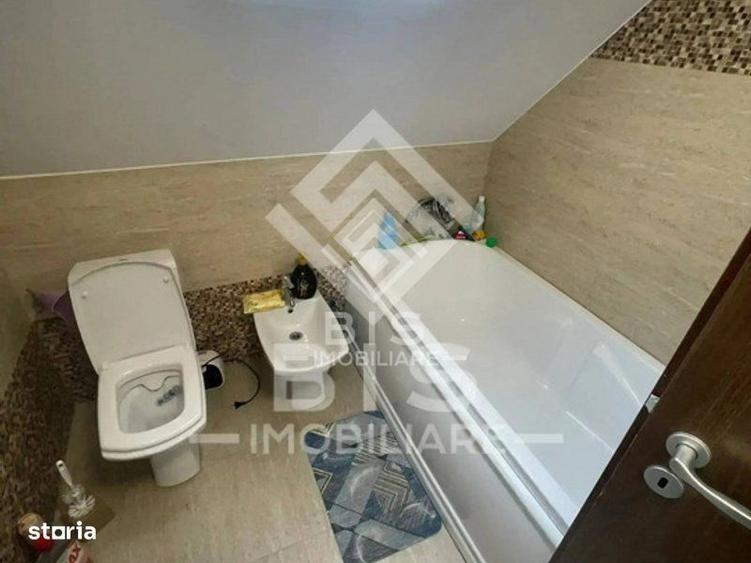 Apartament cu 4 camere în Calea Moldovei