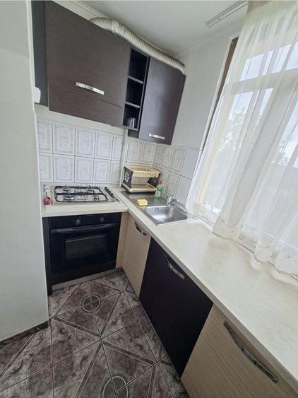 Inchiriere Apartament 2 camere la etajul 3 - 1