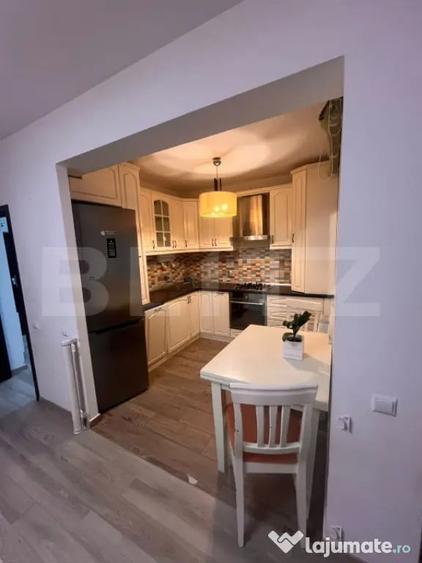 Apartament cu 2 camere decomandat în Est