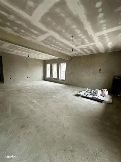 Casă cu 3 camere în Central