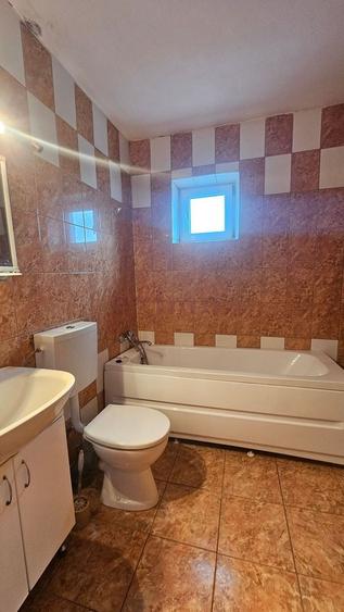 Apartament cu 2 camere decomandat în Zorilor