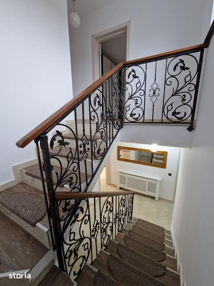 Casa, aproape de tramvai, libera, partial mobilata , Cug - 17