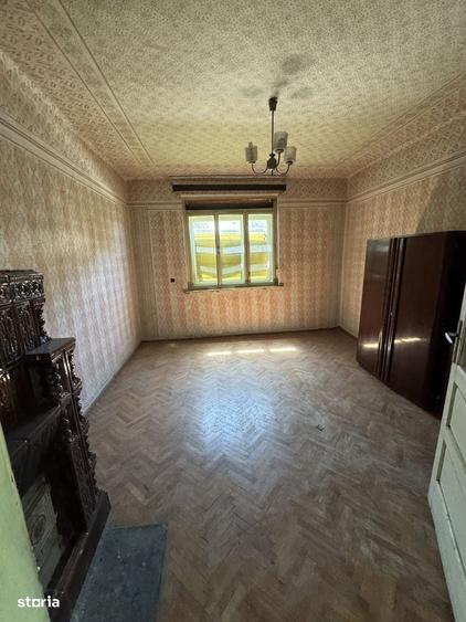 Casă cu 3 camere în Rușeni