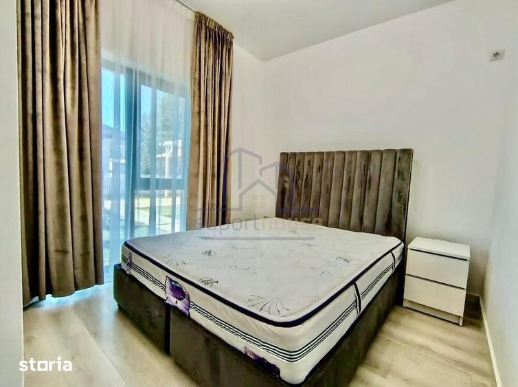 Casă cu 4 camere cu Teren 450 Mp în Păulești