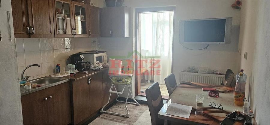APARTAMENT 3 CAMERE , CENTRU,A. CARACALLA - 5