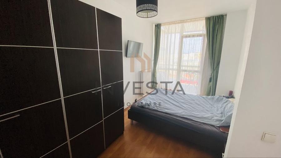 Apartament cu 2 camere semidecomandat, mobilat în Central — fotografia 3