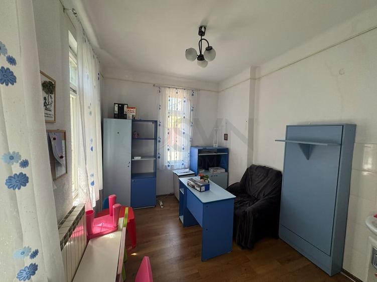 Casă cu 5 camere cu Teren 800 Mp în Timpuri Noi