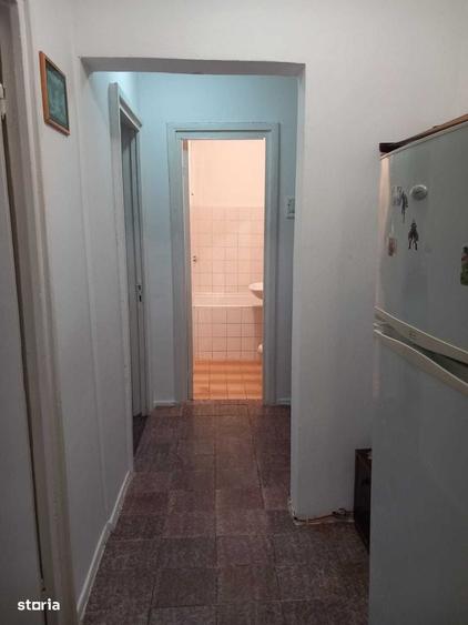Apartament cu 3 camere decomandat în Păcurari