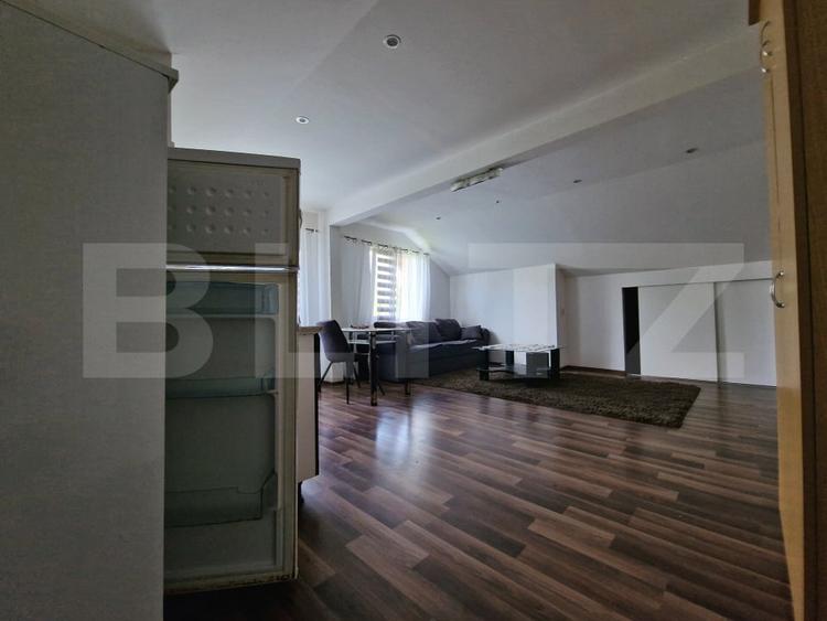 Apartament cu 2 camere circular, mobilat în Iris