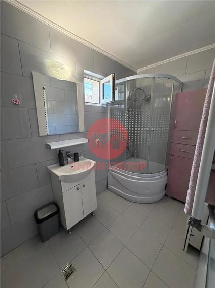 Casă cu 3 camere cu Teren 107 Mp în Delfinariu