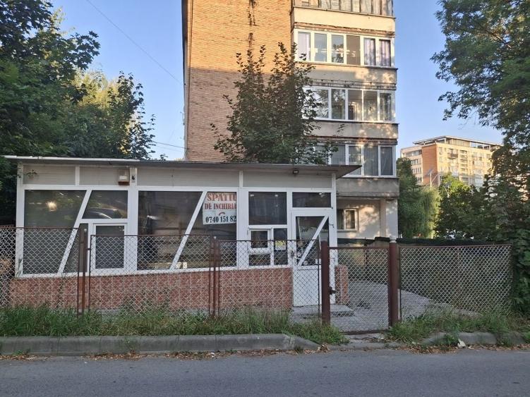 Spațiu comercial, de 23 mp, în Central