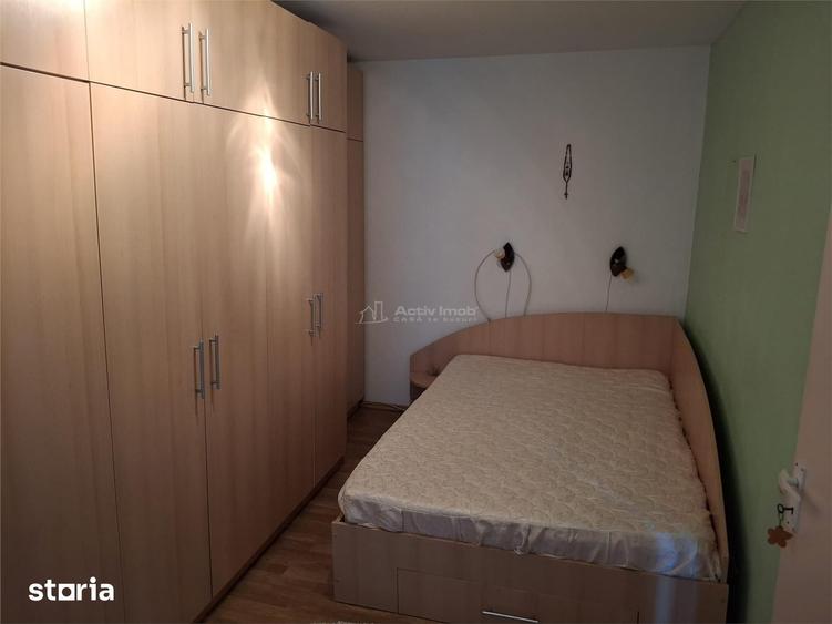 Apartament cu 3 camere în Micro II