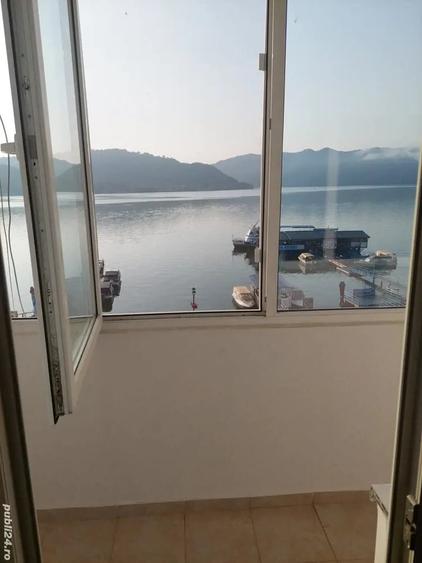 Vand apartament 2 camere - 1