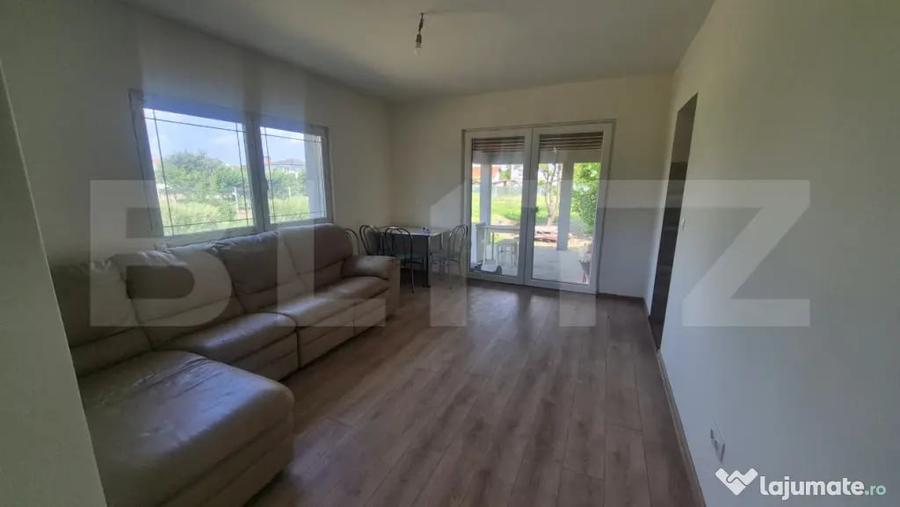 Casa cu 3 dormitoare de vanzare, 150 mp, teren 1345 mp, loca - 12