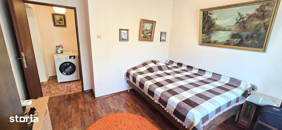 Apartament cu 3 camere în Ultracentral