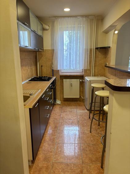 Apartament cu 2 camere semidecomandat, mobilat în Gării