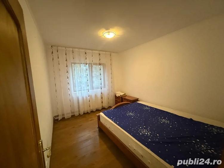 Apartament cu 3 camere decomandat în Dorobanți 1