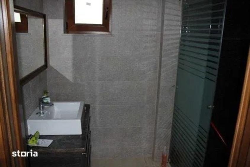 Apartament cu 3 camere în Târgu Cucu