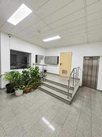 Apartament cu 2 camere decomandat în 13 Septembrie
