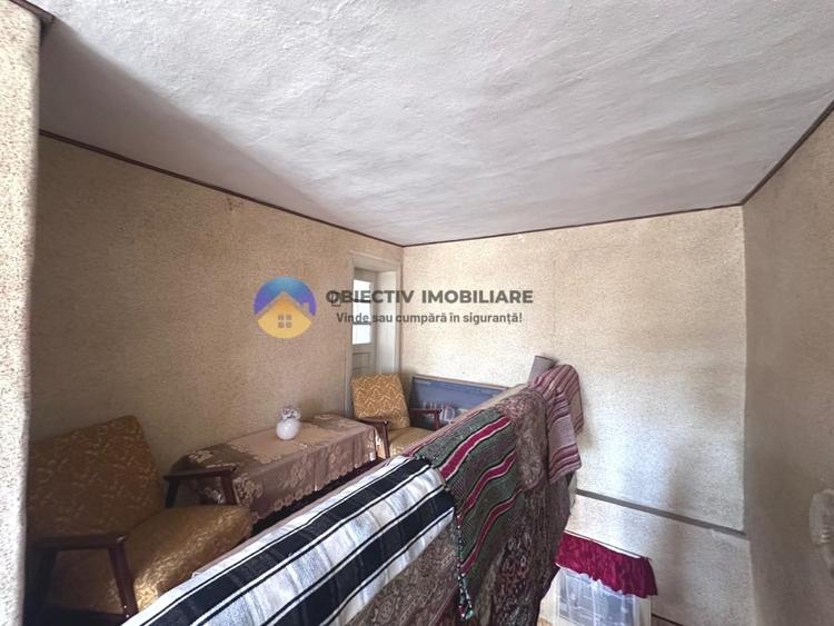Casă cu 6 camere cu Teren 6329 Mp în Alexandru cel Bun