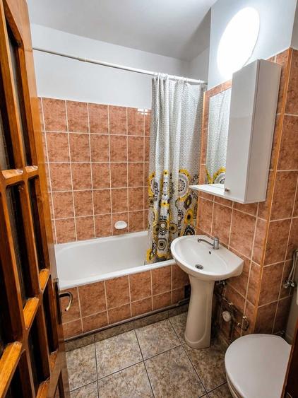 Apartament cu 2 camere decomandat în Ultracentral