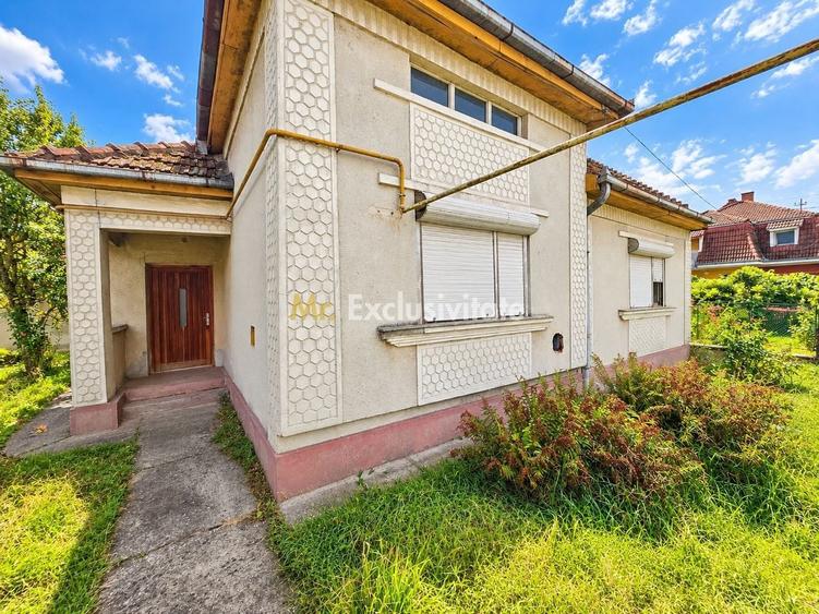 Casă individuală cu 2 camere cu Canalizare în Careiului