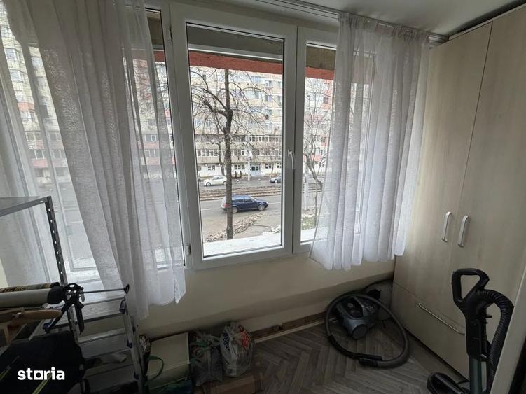 Apartament cu 4 camere, mobilat în Unirii