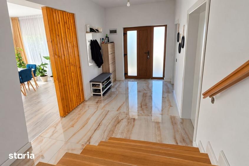 Casa moderna cu gradina 350 mp ?i garaj incalzit, zona Urbano Shopping - 2