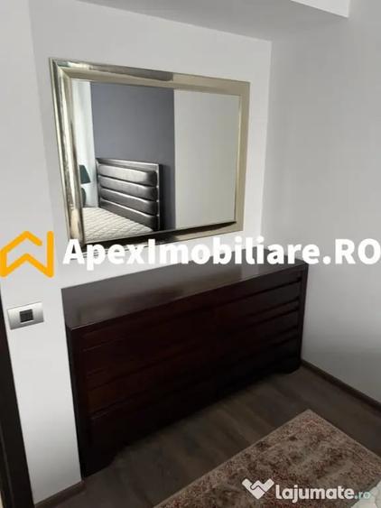 Apartament cu 4 camere decomandat în Titan