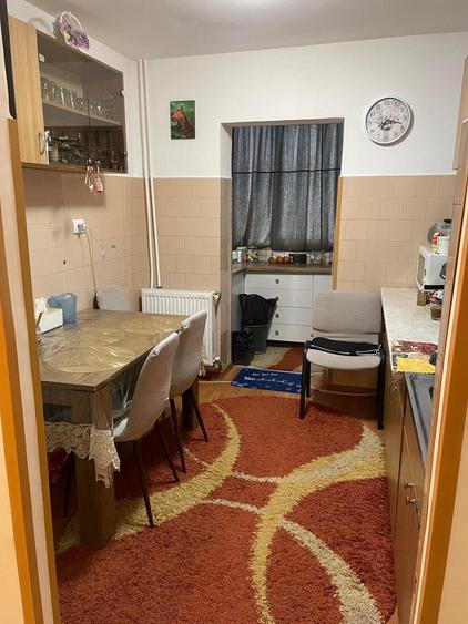 Apartament cu 2 camere decomandat în Livada de Bihor