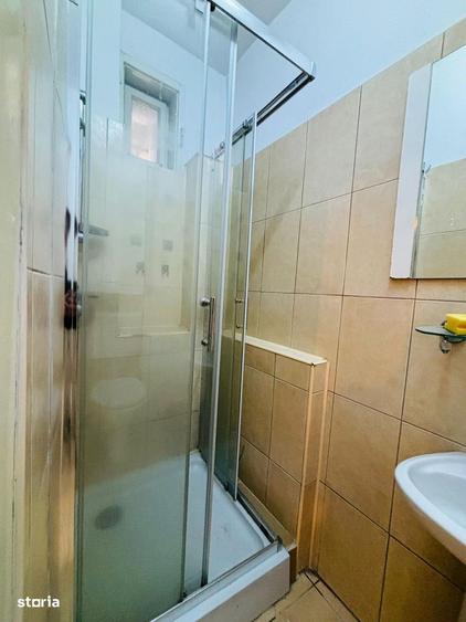 Apartament cu 3 camere în Andrei Mureșanu