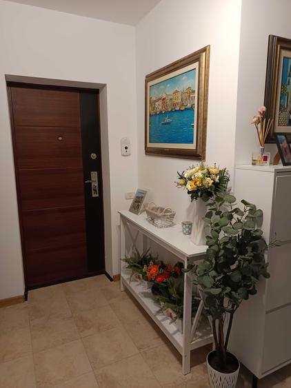 Apartament cu 2 camere decomandat în Sânpetru