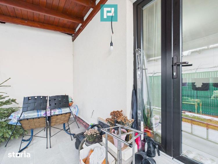Casă cu 3 camere cu Canalizare în Giarmata