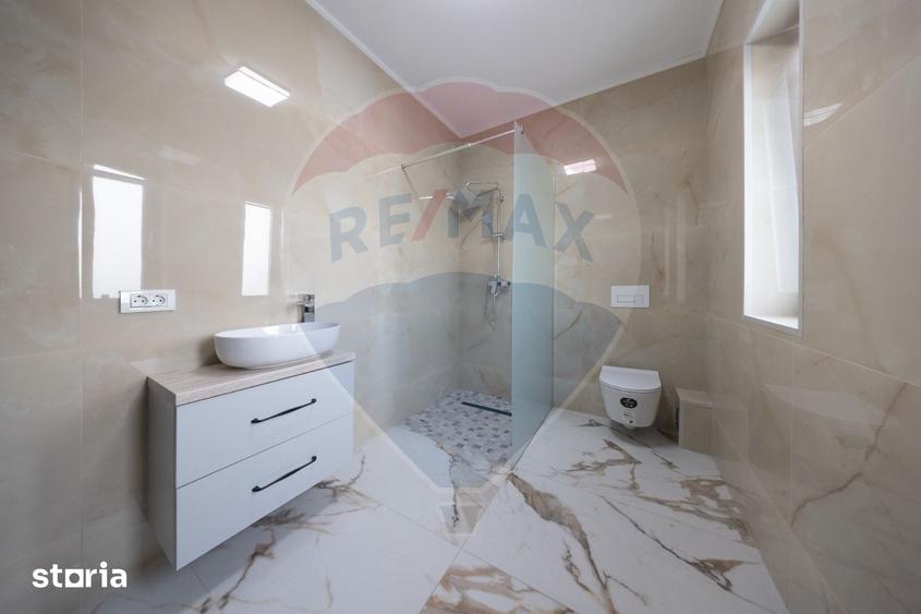 Casă cu 4 camere cu Teren 250 Mp în Tărlungeni