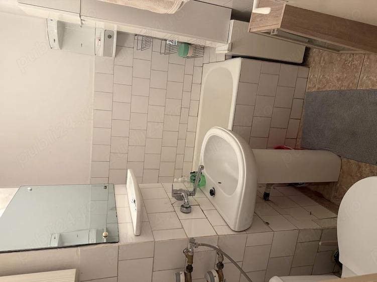 Apartament cu 3 camere decomandat în Nord