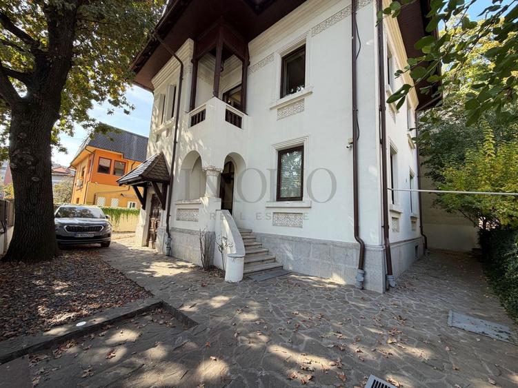 Casă individuală cu 4 camere cu Teren 400 Mp în Kiseleff