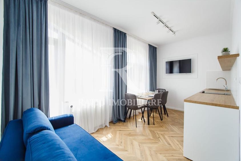 Apartament cu 2 camere decomandat, mobilat în Est