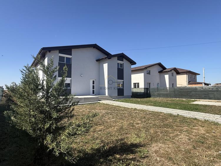 Casă individuală cu 6 camere cu Teren 500 Mp în Ciorogârla