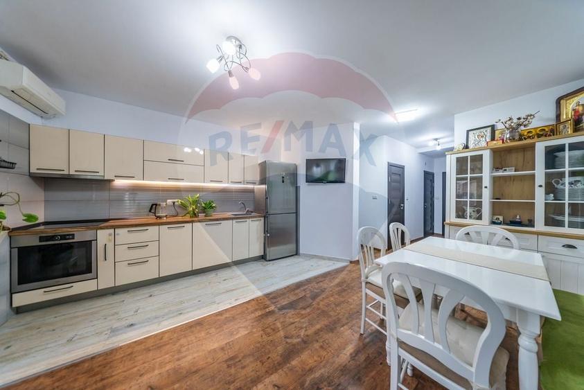 Apartament cu 3 camere decomandat, mobilat în Micălaca