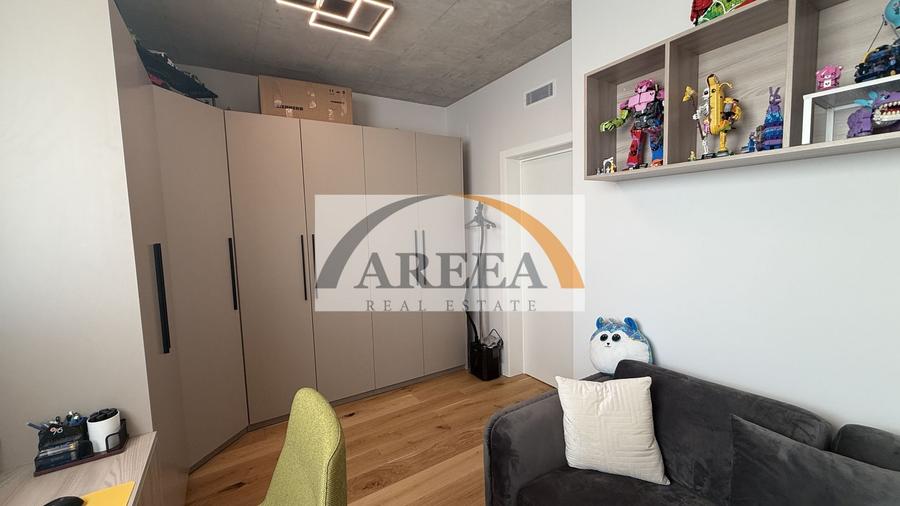 Duplex cu 4 camere cu Canalizare în Tunari