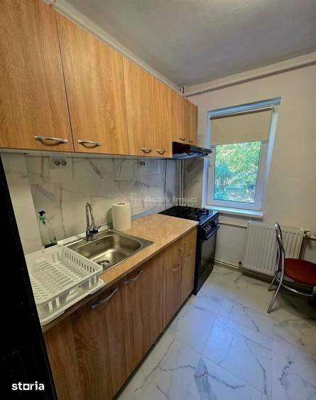 Apartament cu 2 camere decomandat în Obor
