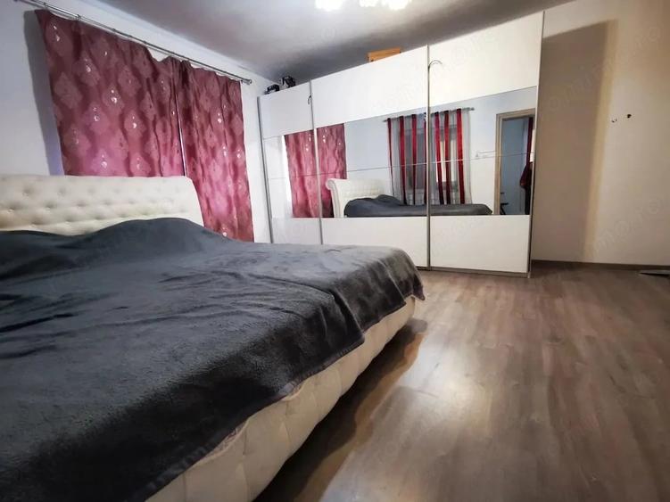 Casă cu Teren 740 Mp în Mehala