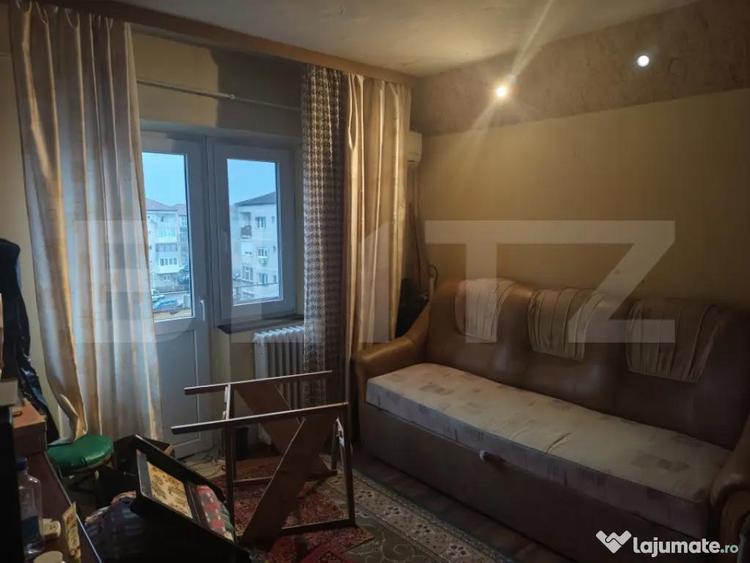 Apartament cu 3 camere, 2 bai, 2 balcoane, renovabil, 67 mp, - 9