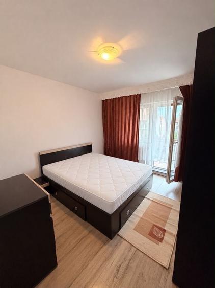 Apartament cu 2 camere decomandat în Carpați 2