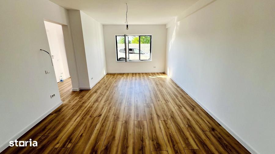Casă cu 5 camere cu Teren 300 Mp în Prelungirea Ghencea